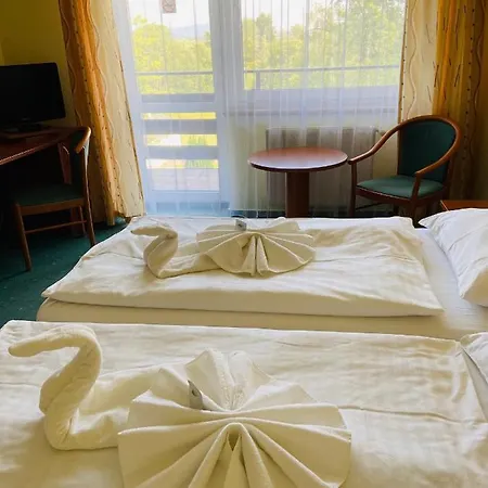 酒店 Garni Pyramida